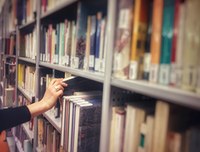 apertura biblio_small apertura biblio_small