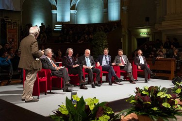 Conferenza con i premi Nobel Jean-Pierre Sauvage, Sir J. Fraser Stoddart e Bernard L. Feringa sulle macchine molecolari