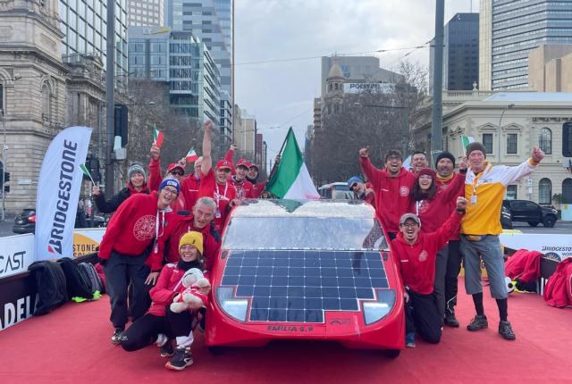 Auto solare Emilia 5.9