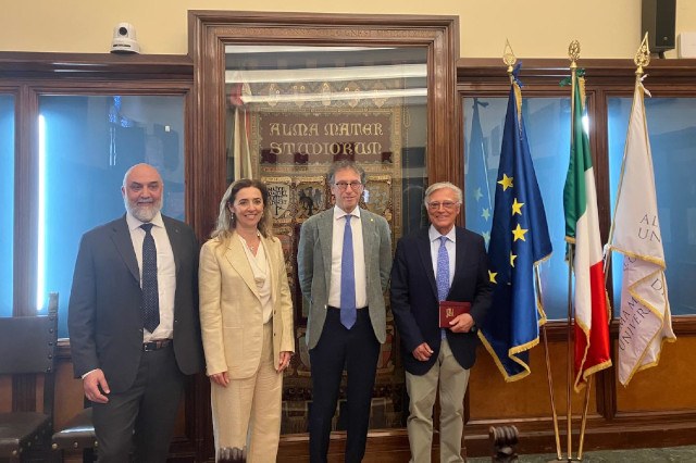 Il Rettore Giovanni Molari con Aetna Group